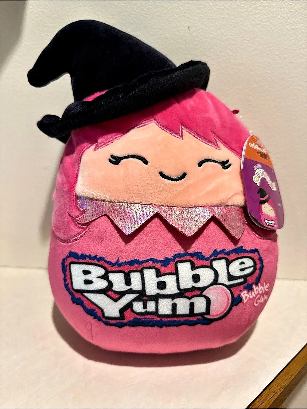 Bubble gum squishamallow NWT